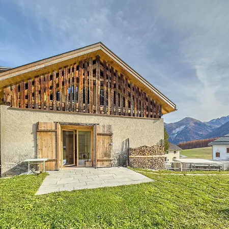 Chasa By Interhome Apartmán *